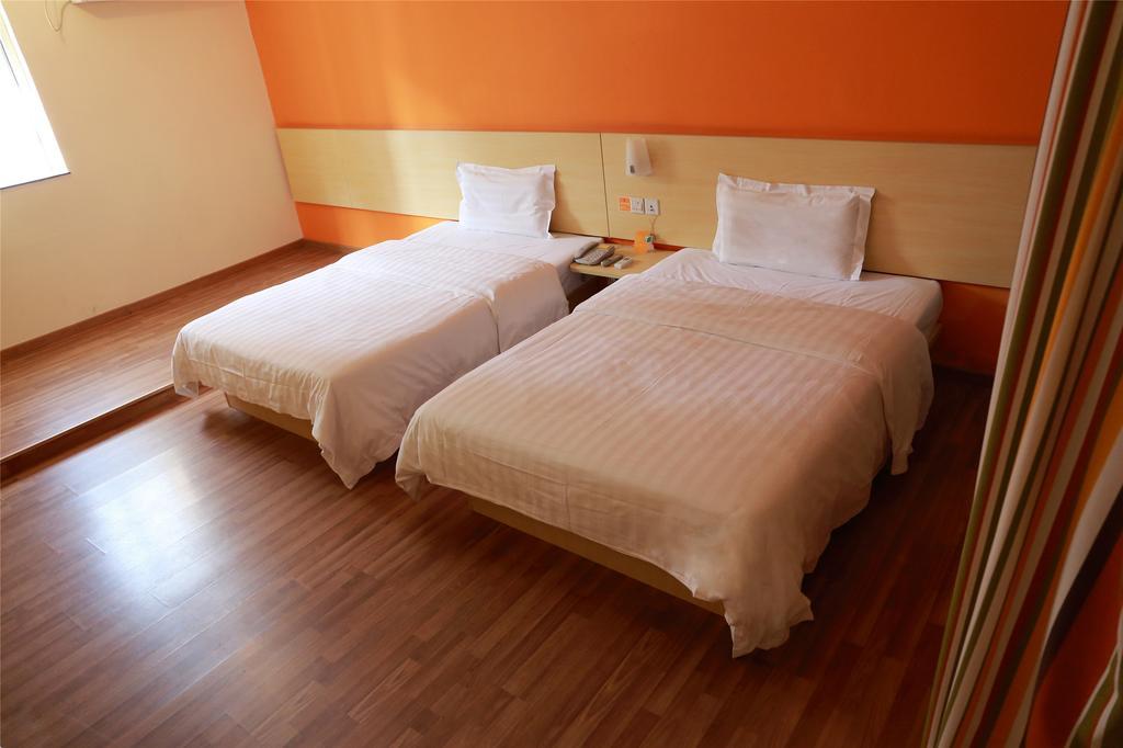 7Days Inn Suzhou Sanxiang Road الغرفة الصورة
